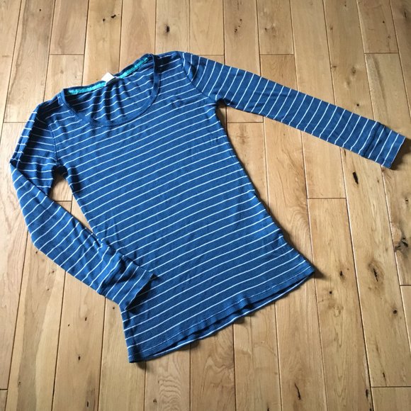 Y2K Teal & White Striped Long Sleeve Shirt - Picture 7 of 14